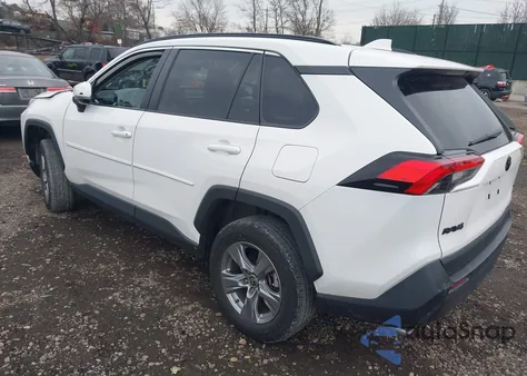 2022 Toyota Rav4 Xle z USA, uszkodzony, nr VIN 2T3P1RFV3NW256249